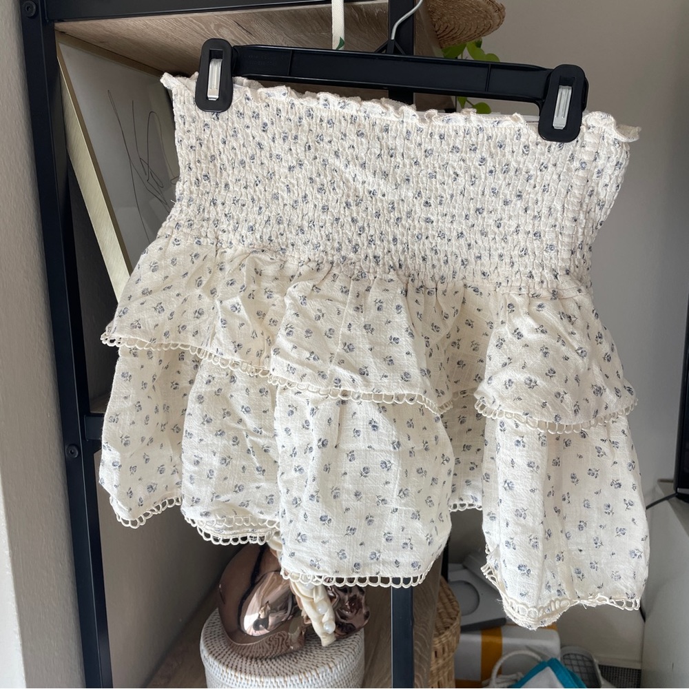 Tiered mini skirt